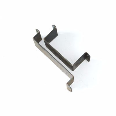 Peças de estampação de metal de precisão personalizadas de aço carbono a preços acessíveis