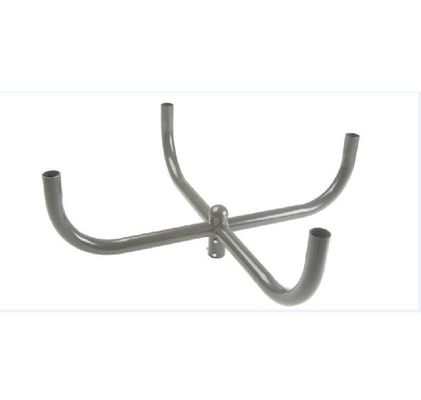 Os postes de luz de rua não-padrão galvanizados com suporte e braço fabricados pela empresa chinesa