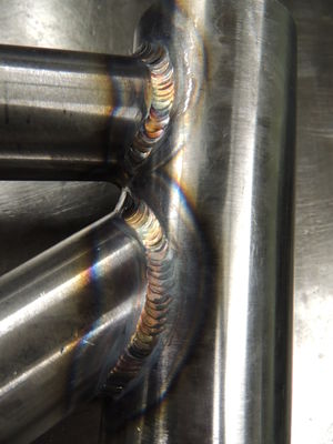 Tolerância 0,05 mm Serviço de soldadura de estampagem de tubos de tronco de chapa de metal OEM industrial