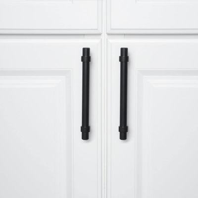 6.63 polegadas de aço inoxidável direita Bar Cabinet Manopla 5 polegadas buraco centro plano preto