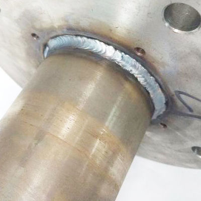 Partes de solda de estampação de metal personalizadas fabricadas com base de pedestal de aço electrogalvanizado
