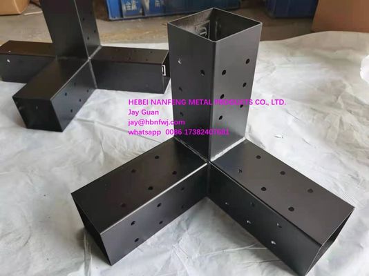 Indústria 3 Way Steel Arm Pergola Corner Bracket para postes de madeira 4x4 Certificado ISO9001 2015