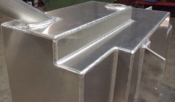 Controle de qualidade antes da expedição de chapas de soldagem de metal grosso personalizadas