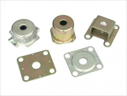 Partes de dobragem de aço inoxidável chinês Fabricação com parte de hardware de estampação