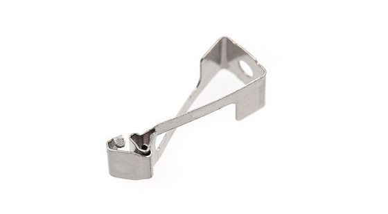 Cor Fourslide de aço feito-à-medida da natureza que carimba grampos lisos do metal da mola da multi corrediça