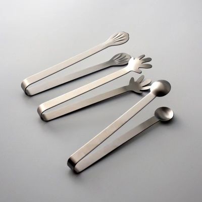 Estampagem de clips de alimentos de aço inoxidável processados para resistência e desempenho industriais