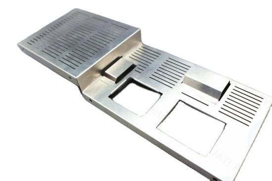 Componentes de estampação de aço inoxidável personalizados para operação e fabricação de desenhos