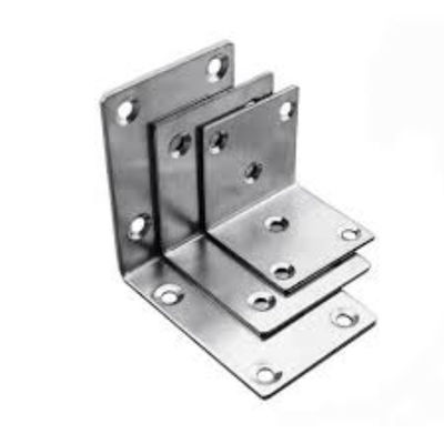 Brackets de ângulo de aço e aço inoxidável a preços baixos para um bom padrão personalizado