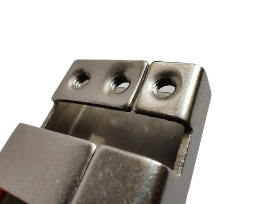 Pequenas peças de latão sob medida em Nanfeng espessura 0,5 mm-25 mm para todas as dimensões sob medida