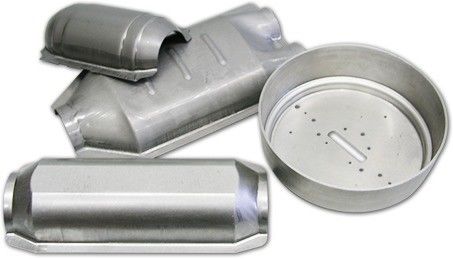 Fabricação de peças de estampagem de aço inoxidável para automóveis